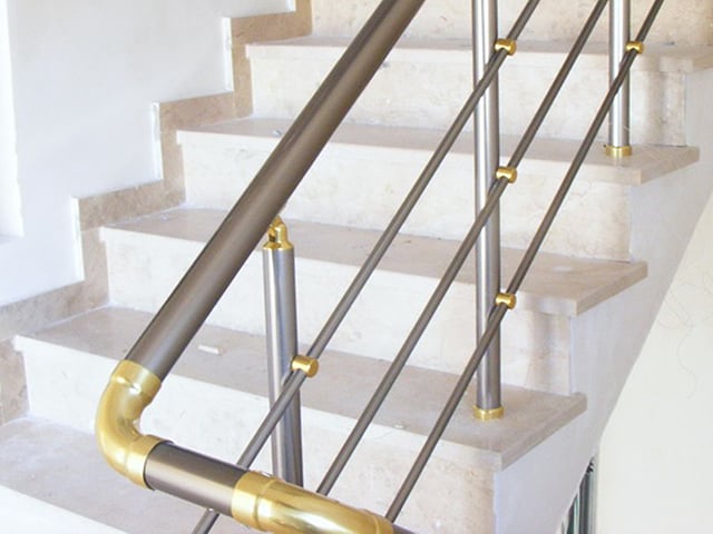 alüminyum kupeşte korkuluk - 06